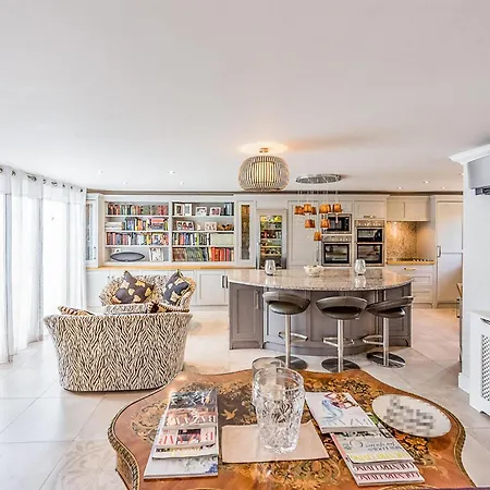 Holiday home Amazing In With Kitchen Grimaud