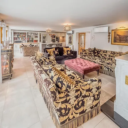 Gorgeous In With Wifi Holiday home Grimaud
