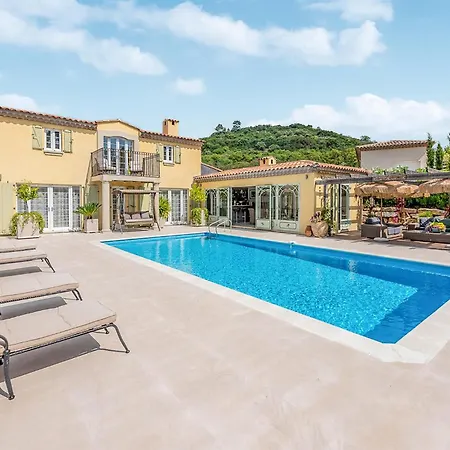 Holiday home Amazing In With Kitchen Grimaud