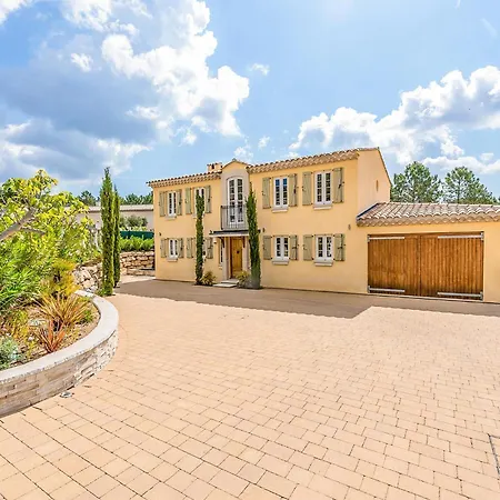 Amazing In With Kitchen