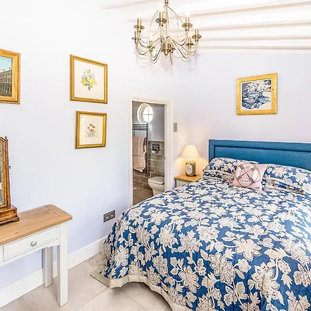 Holiday home Amazing In With Kitchen Grimaud